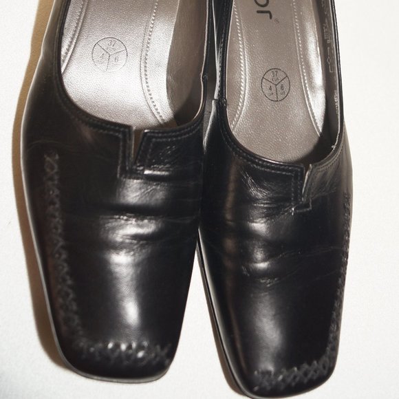 Gabor Black Leather Low Heeled Pump (Size 6.5) - Picture 4 of 8